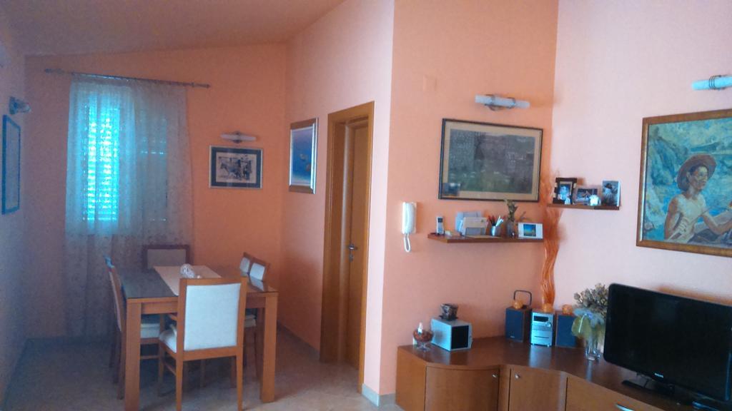 Apartamento Swiss Holiday Split Exterior foto